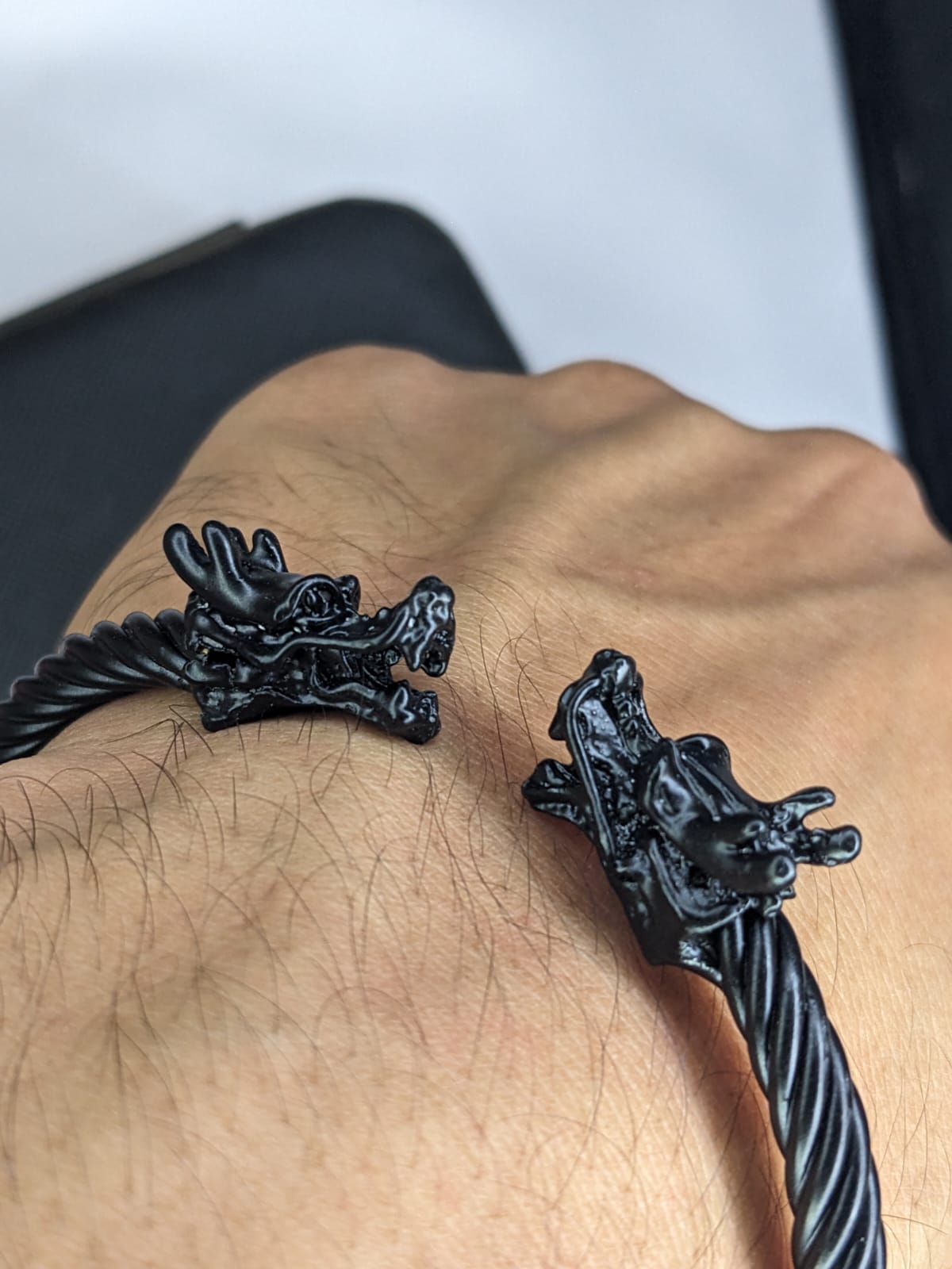 Dragon Kara Bangle – Black Edition