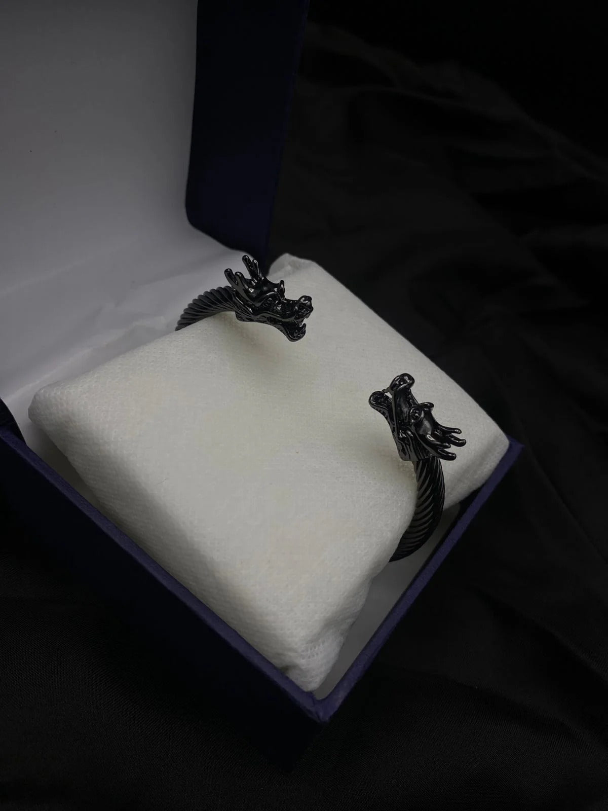 Dragon Kara Bangle – Black Edition